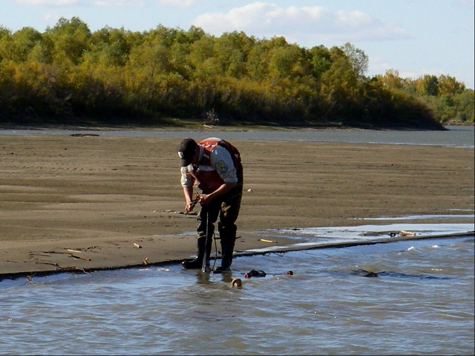 Fish Survey in the Missouri River System photo