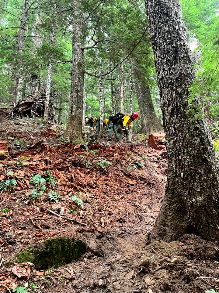 Firefighters digging a fire line on Kalama Fire Sept. 9 2022 - US Forest Service photo.