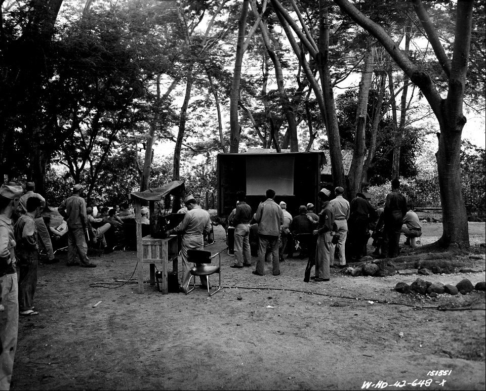 SC 151551 - Open air movies for the Signal Corps men who are stationed out in the desolate areas. Hawaii.