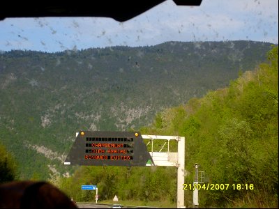 200704_0266