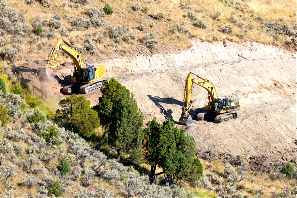 Old Gardiner Road Improvement Project: New Mammoth approach August 24, 2022 (2)
