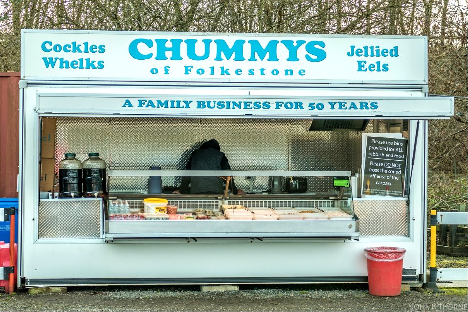 CHUMMYS OF FOLKESTONE FRESH FISH