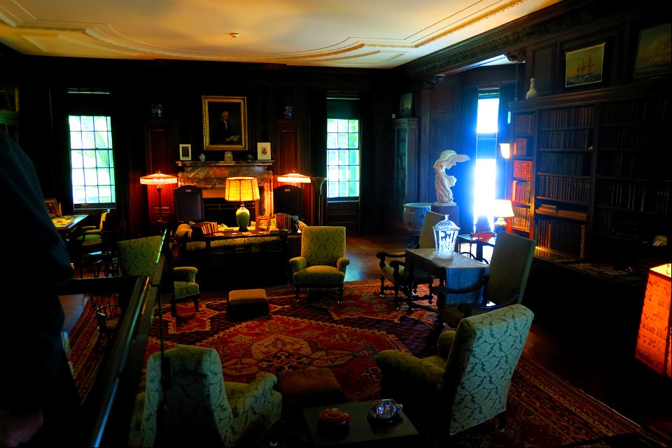 FDR's study photo