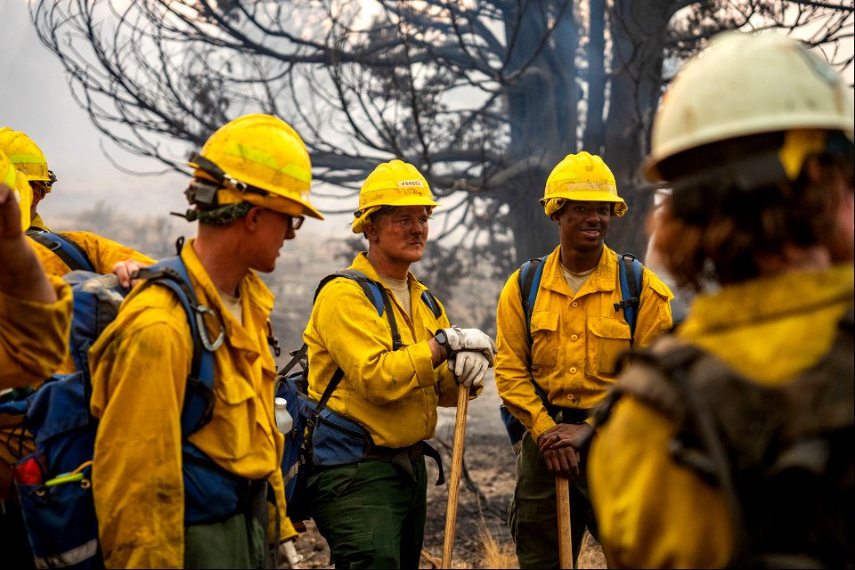 Soldiers on Dixie Fire