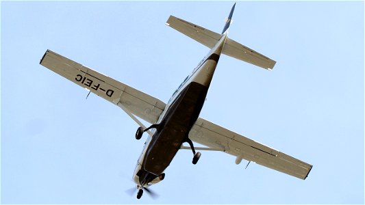 Cessna 208B Grand Caravan EX D-FEIC Flyellow GmbH - Memmingen to Vilshofen (3400 ft.)