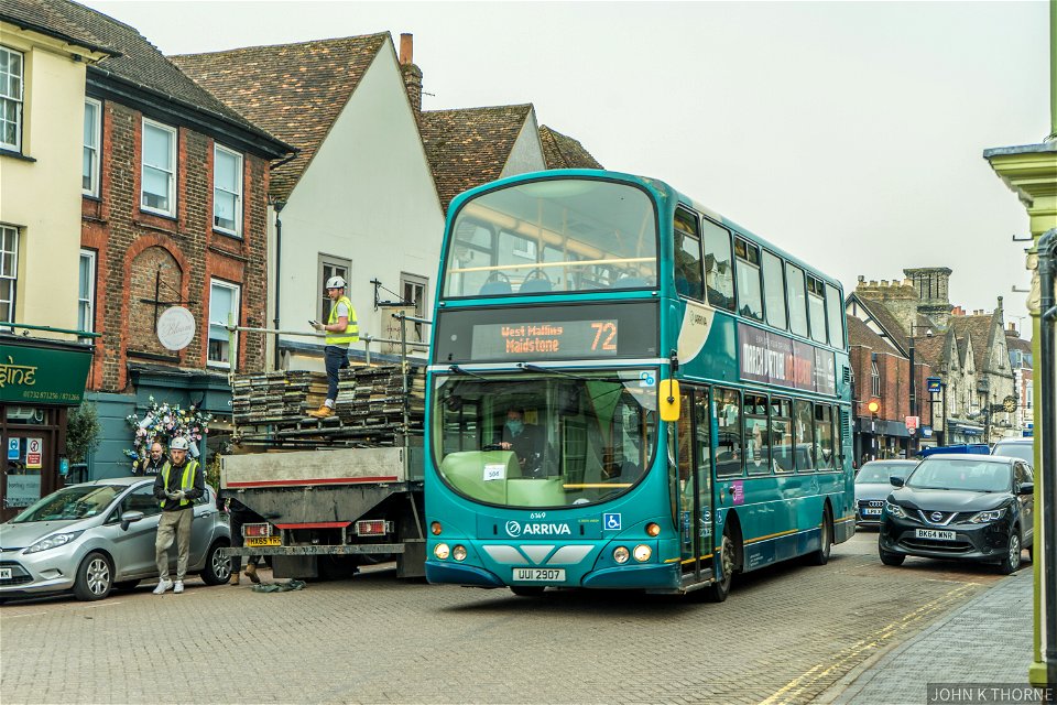UUI2907 High Street West Malling.