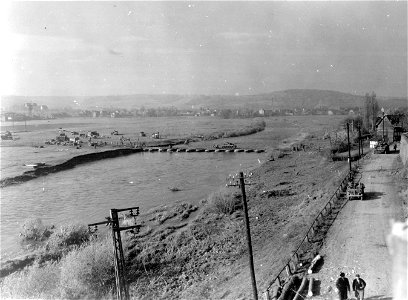 SC 336820 - The Seig River is crossed by tanks of 13th Armored Division of 1st U.S. Army near German town of Seigburg. 11 April, 1945.