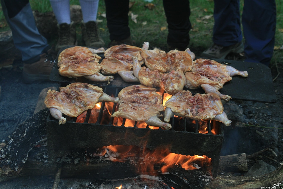 Cooking food on the camping stove