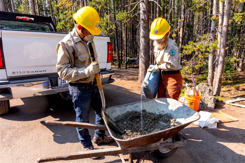 YCC Alpha Crew 2021 Canyon Campground bear box installation: mixing concrete