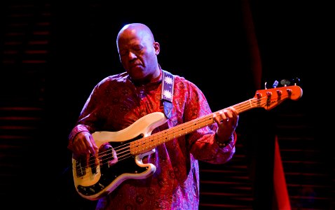 Arun Ramamurthy Trio 19 februari 2023 BIM Amsterdam - Damon Banks