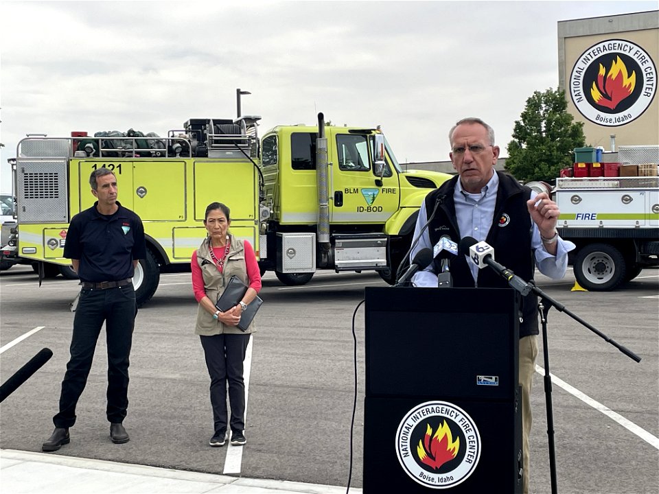 DOI Sec Haaland visiting NIFC 2022 photo