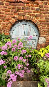 Door to the secret garden!
