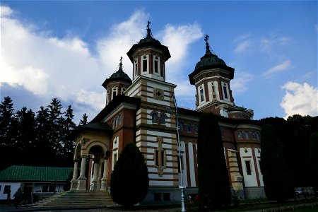 manastirea_Sinaia-2018_0826_191011 photo