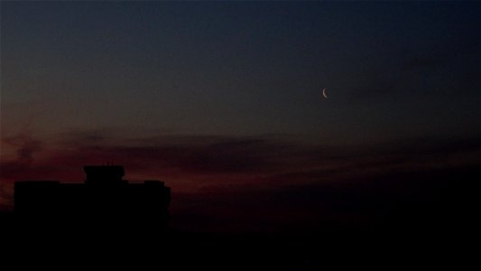 Moonrise_aft-sunset2023_0217_080842(2)