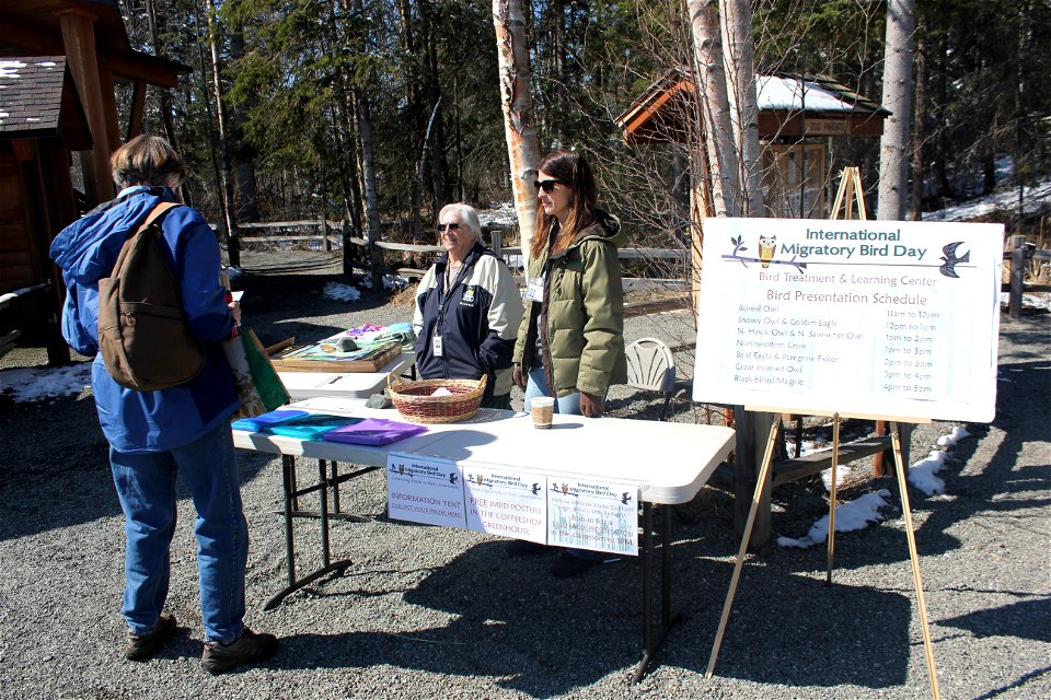 2013 Yukon Fl2013 Migratory Birds-Volunteers(03)