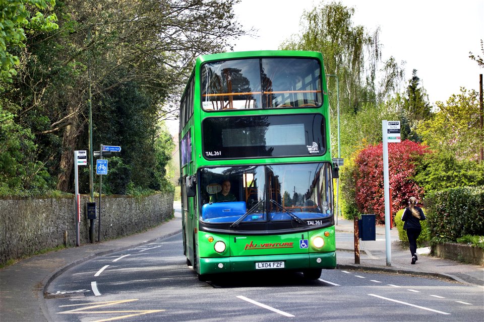 LX04FZF Queens Road Maidstone