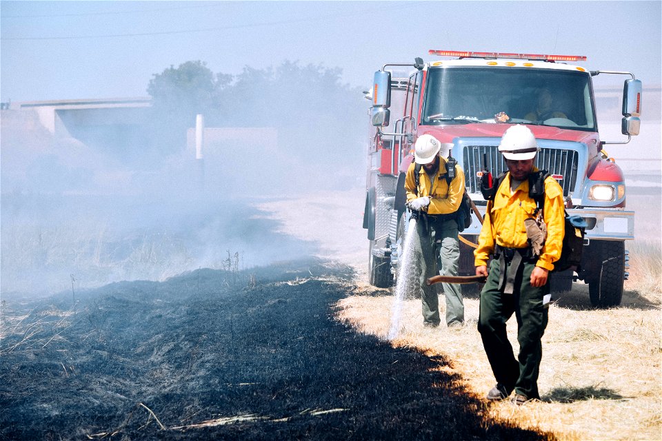 BLM’s Folsom Lake Veterans Crew perform RX Burn at Cosumnes River Preserve restoring critical habitat.