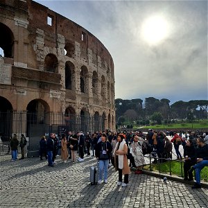 Crowds midweek morning Colosseum January Rome Italy