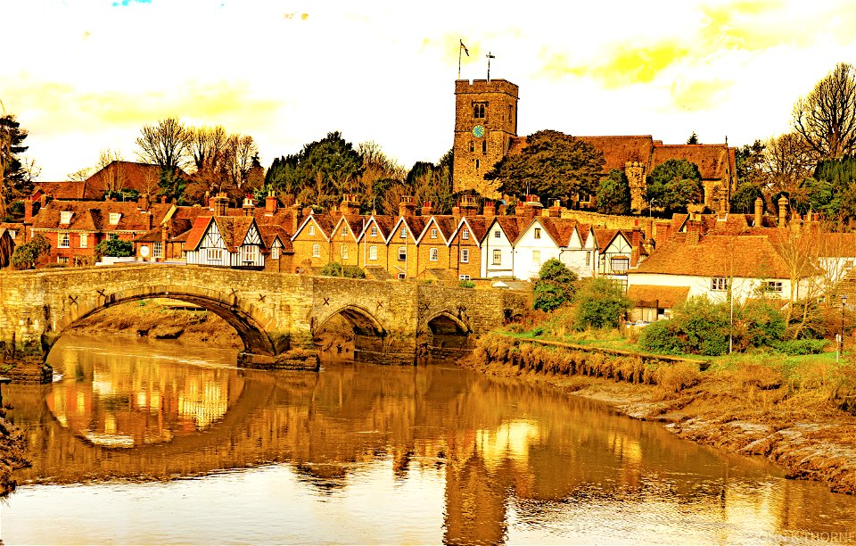 Aylesford Village River Medway