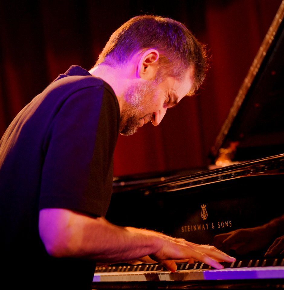 Émile Parisien Septet, 27 mei 2022 Paradox Tilburg - Roberto Negro
