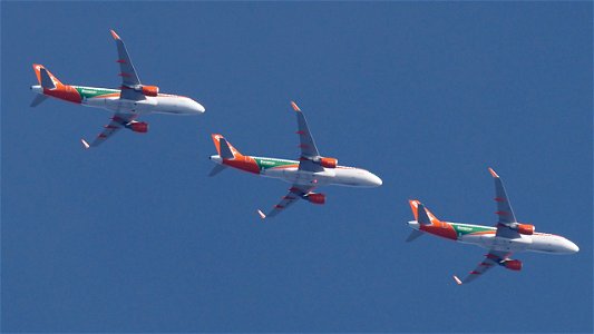 Airbus A320-214 OE-IVT easyJet Europe - Amsterdam to Innsbruck (21700 ft.) photo