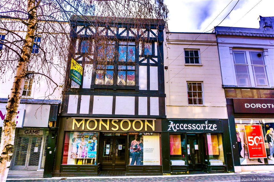 Closed Down Stores #COVID