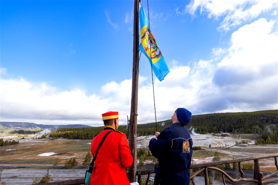 Yellowstone National Park Lodges 150 Years of Inspiration Event: Raising the Crow Tribe Flag (2)