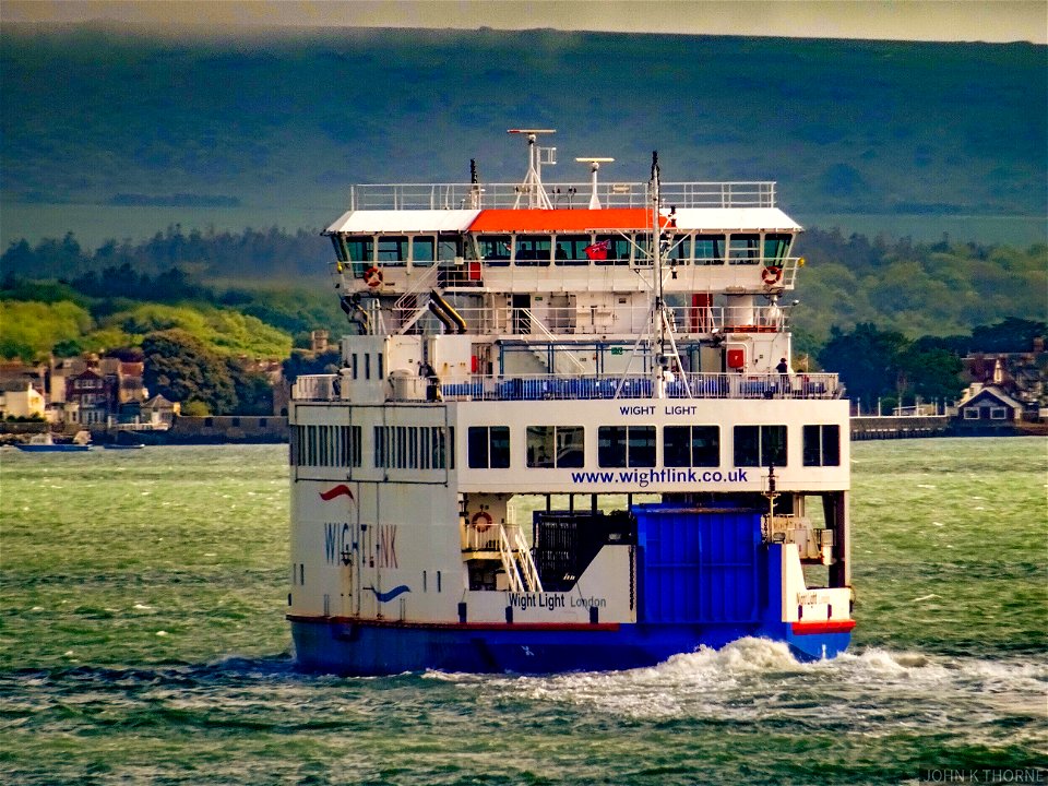 WIGHT LIGHT FERRY ISLE OF WIGHT