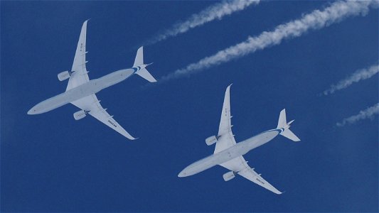 Air China Airbus 350-941 Twin Pack from Milan: