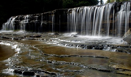 Lower Au Train Falls photo