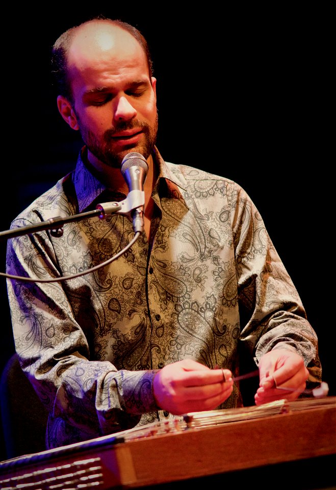 Amir ElSaffar and Two Rivers Ensemble, 8 november 2015 BIM Amsterdam - Amir ElSaffar