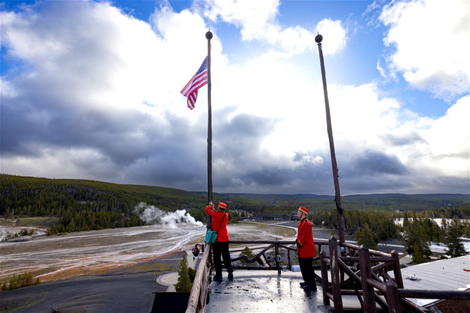 Yellowstone National Park Lodges 150 Years of Inspiration Event: raising the US flag (2)