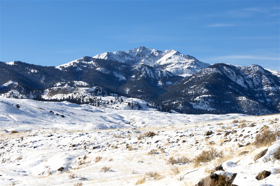 Electric Peak in early winter (2)