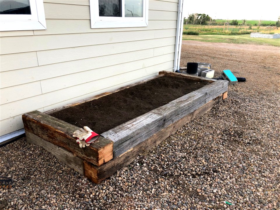 2022/365/190 Behold the New Garden Box