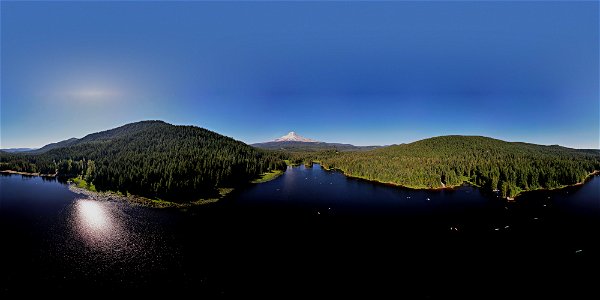 Mt. Hood National Forest Trillium Lake VR 360 photo
