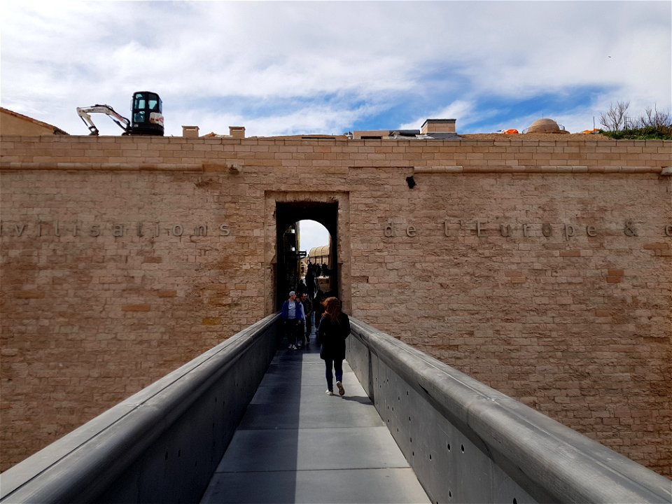 Passerelle vers le Fort Saint-Nicolas et le MUCEM