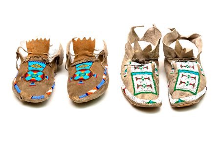 YELL 14750: moccasin and YELL 7235: moccasin