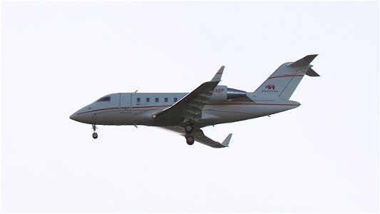 Bombardier CL-600-2B16 Challenger 605 M-BAEP Swift Cloud Aviation Services - Testflight Oberpfaffenhofen (4300 ft.)