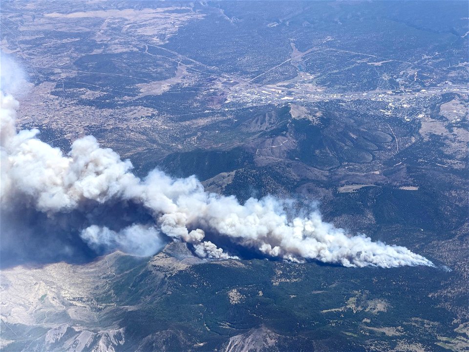 Pipeline Fire from 30K feet
