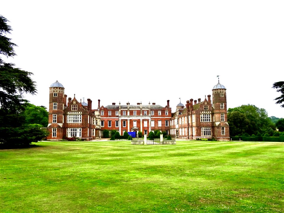 Junior Bake Off Channel 4 Location Cobham Hall Kent