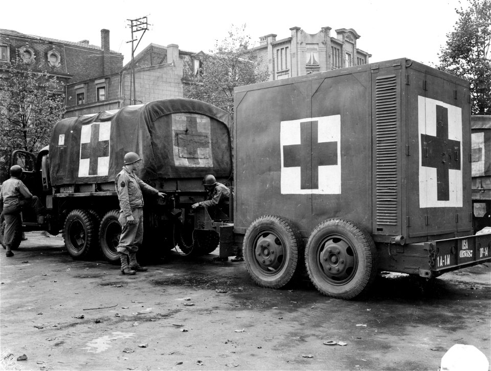 SC 195747 - Blood plasma refrigeration unit above was mounted on wheeled machine gun mount by enlisted men serving in France with the 1st Army since D-Day.