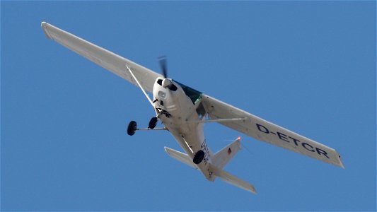 Cessna 152 D-ETCR Flugschule Jesenwang (3900 ft.)