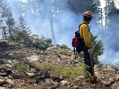 MonitoringCedarCrkFire_220907 photo