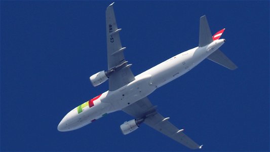 Airbus A320-214 CS-TNW TAP Air Portugal from Lisbon (13400 ft.)