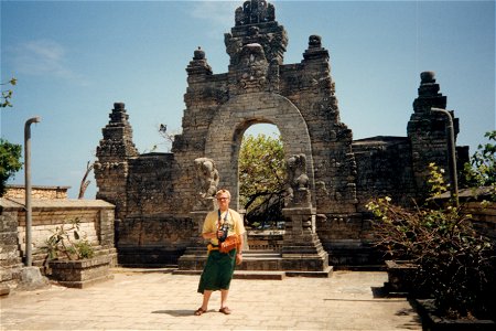 Indonesia 1992-0028 photo