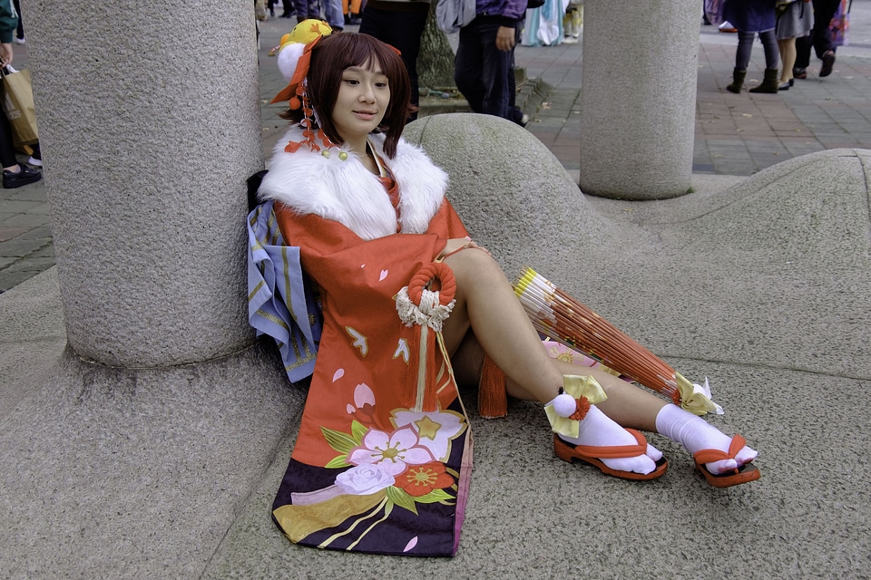 japanese style lolita maid cosplay cute girl