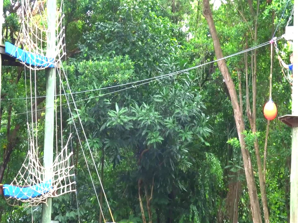 Video: MegaClimb @ Sentosa Mega Adventrue park