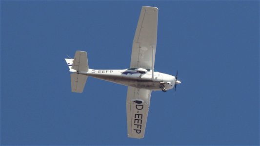 Cessna 172P Skyhawk D-EEFP - Roundtrip Augsburg (4500 ft.)