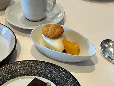 Sweet Corn Ice Cream, K&J Orchard Yellow Peaches and Toasted Corn Cookie