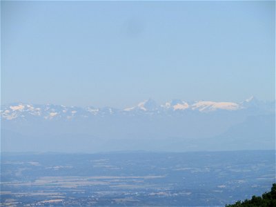 202206_0075